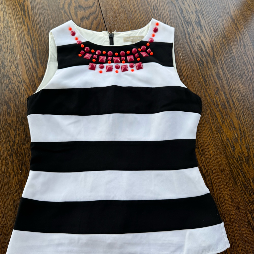 Black and White Striped Sleeveless Top with Red Accents